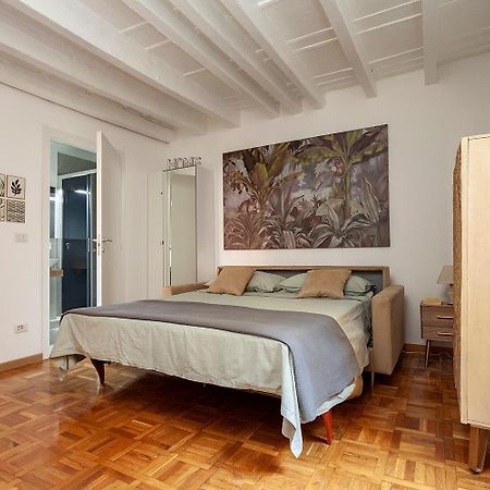Appartamento Porta Ticinese - Navigli Milán Exterior foto